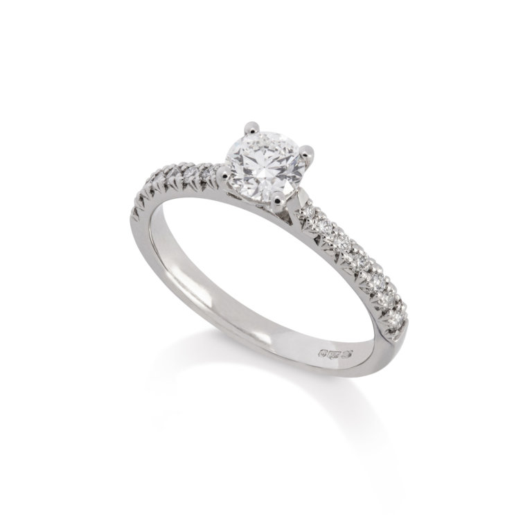 Image of a Forever Fattorinis Diamond Ring in platinum