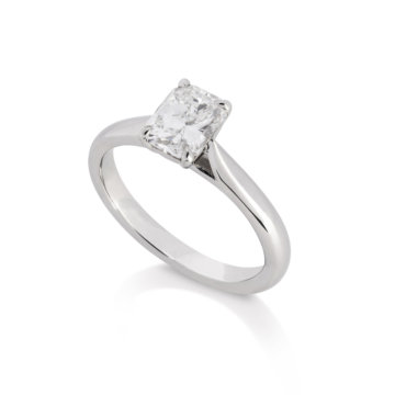 Image of a Phoenix Cut Diamond 1.09ct Single Stone Ring in platinum