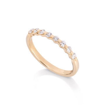 Image of a Brilliant Cut Diamond 0.24ct Horizon Bar Wedding Band in yellow gold