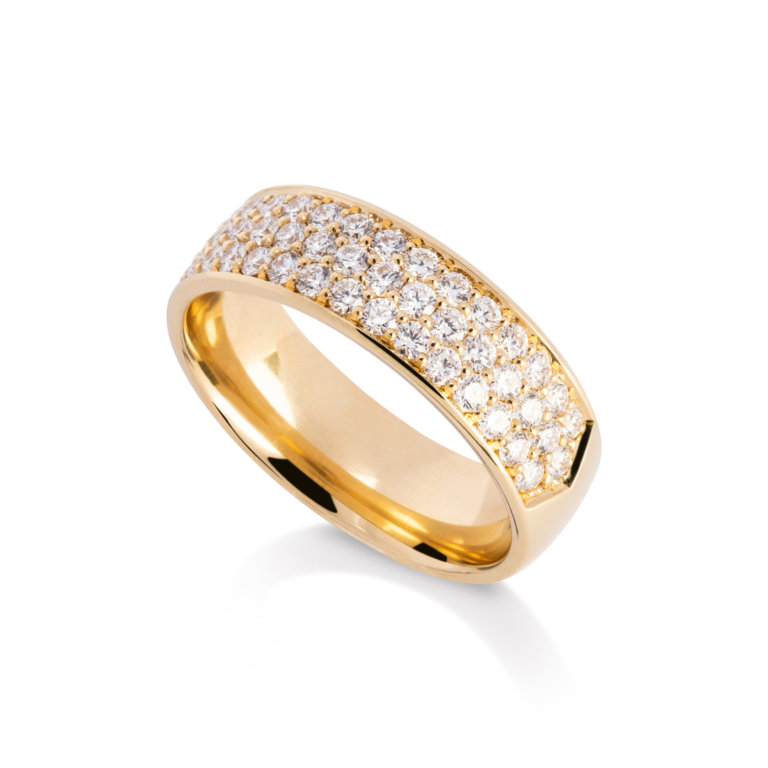 Image of a Brilliant Cut Diamond 0.98ct Three Row Ring in yellow gold