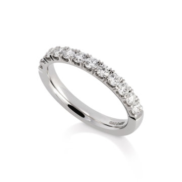 Image of a Brilliant Cut Diamond 0.72ct Claw Set Ring in platinum