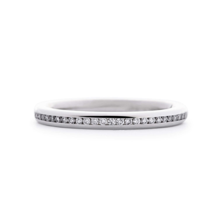 Brilliant Cut Diamond 0.14ct Channel Set Wedding Band - Image 3