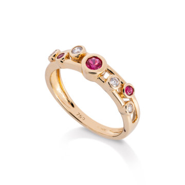 Image of a ruby and Diamond Scatter Ring in yellow gold