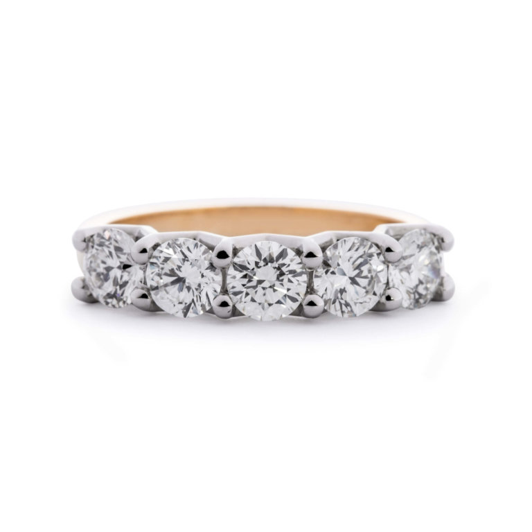 Brilliant Cut 1.69ct Diamond Five Stone Ring - Image 3