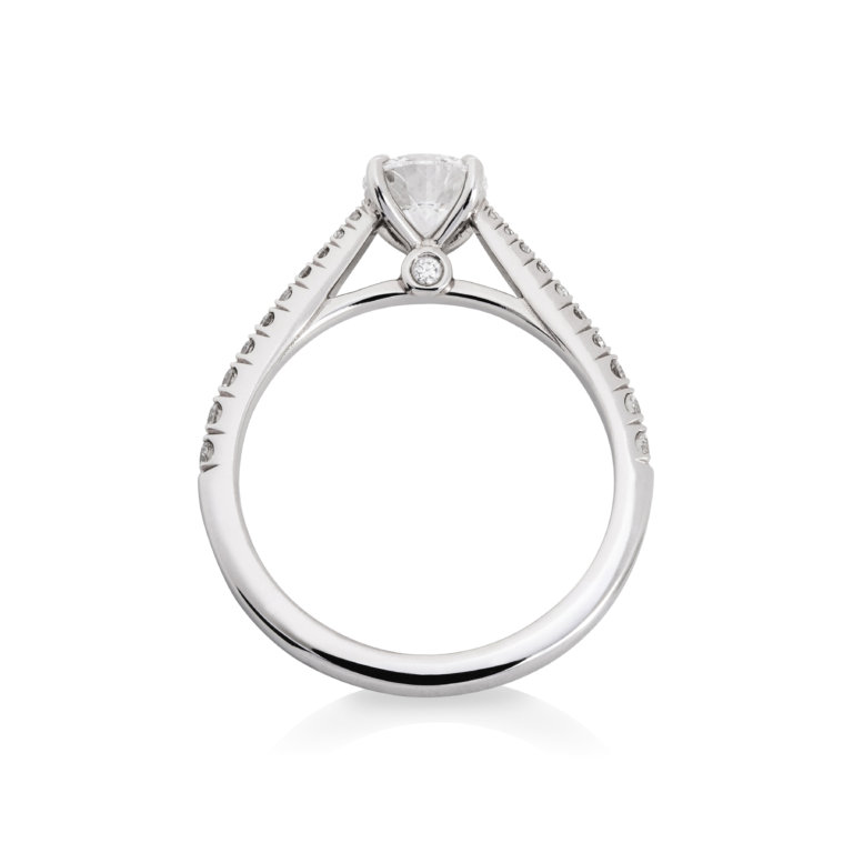 Flawless Fattorinis 0.70ct Diamond with Diamond Shoulders Ring - Image 2
