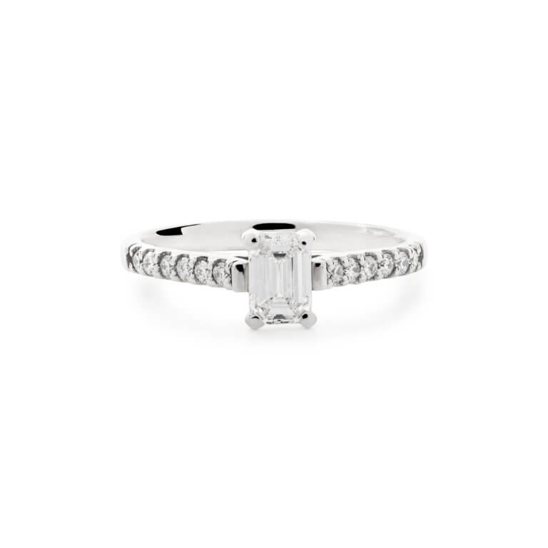 Forever Fattorinis 0.50ct Emerald Cut Diamond with Diamond Shoulders Ring - Image 3