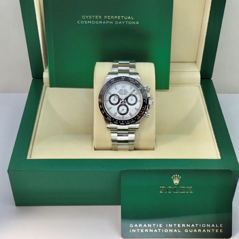 Pre-owned Rolex Oyster Perpetual Cosmograph Daytona Watch - Image 2