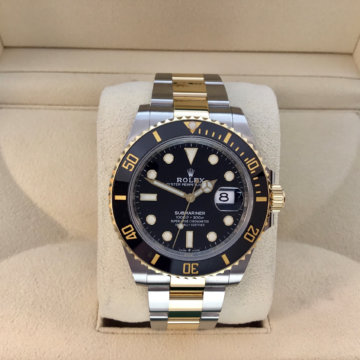 Pre-owned Rolex Oyster Perpetual Submariner Date Watch