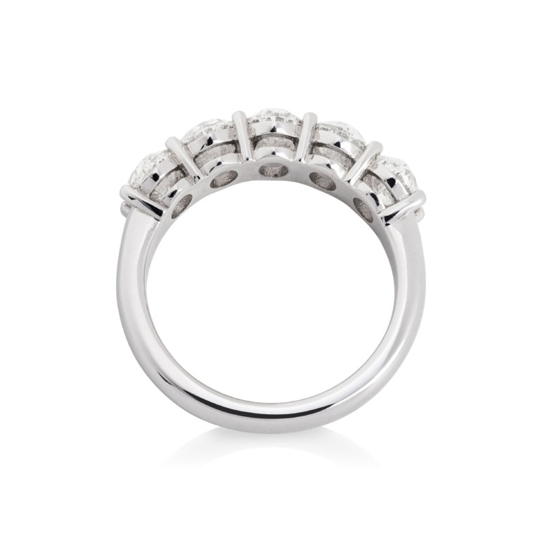 Oval Brilliant Cut 3.00ct Diamond Five Stone Ring - Image 2