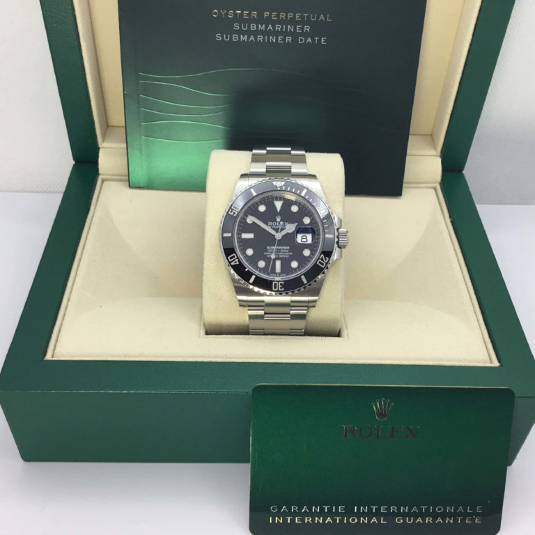 Pre-owned Rolex Oyster Perpetual Submariner Date Watch - Image 2