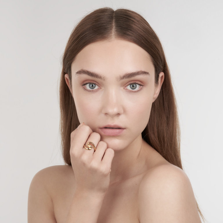 Shaun Leane Yellow Gold Vermeil Hook Ring - Image 2