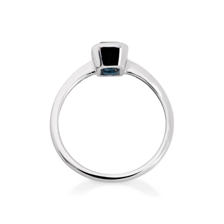 London Blue Topaz and White Gold Single Stone Ring