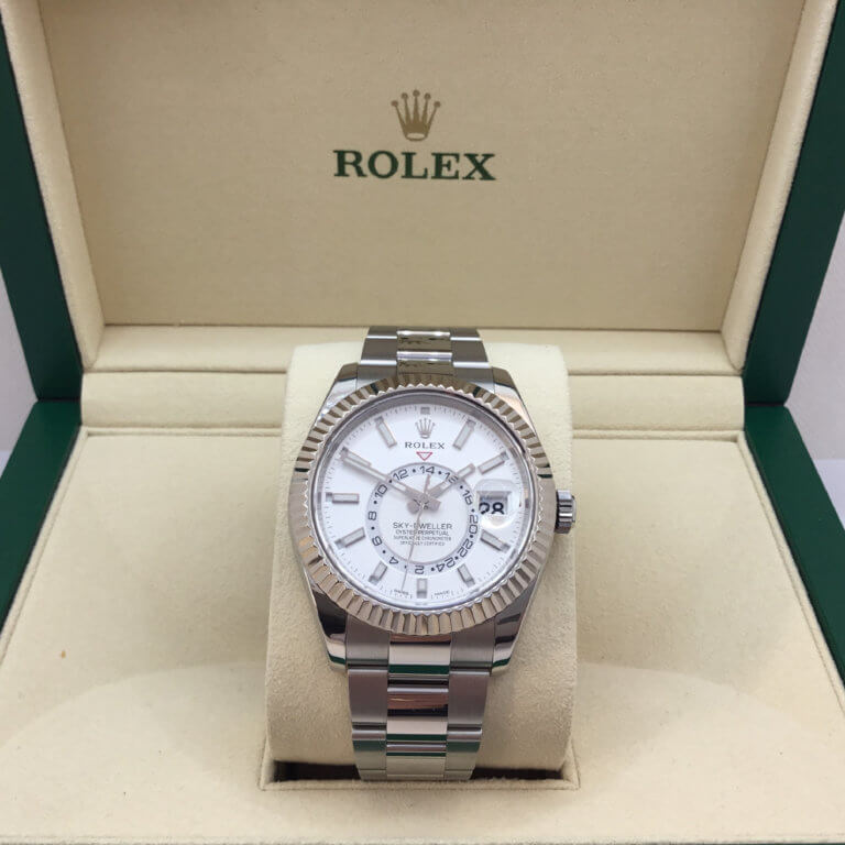 Pre-owned Rolex Oyster Perpetual Sky-Dweller Watch