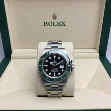 Pre-owned Rolex Oyster Perpetual Submariner Date Watch