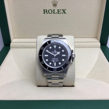 Pre-owned Rolex Oyster Perpetual Submariner Watch